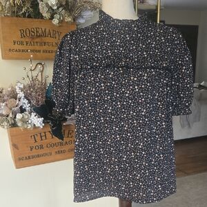 SHEIN Black Floral Top